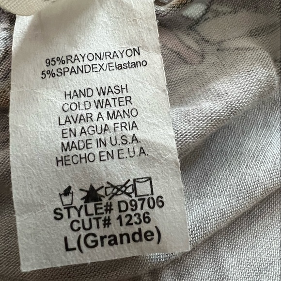 Grey and floral dress - Picture 4 of 5